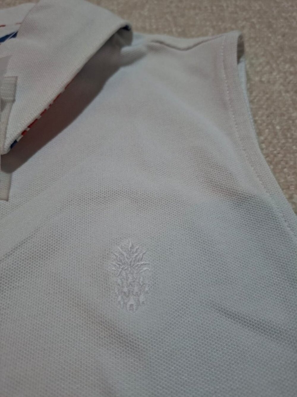 NWT Tommy Bahama Paradise Pique Sleeveless Polo White Top M - Picture 9 of 14